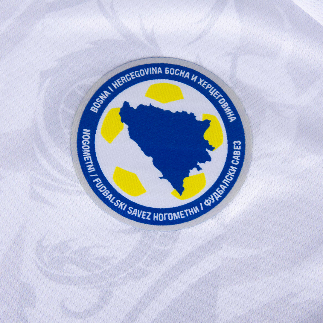 Gostujući dres Bosne i Hercegovine 2025